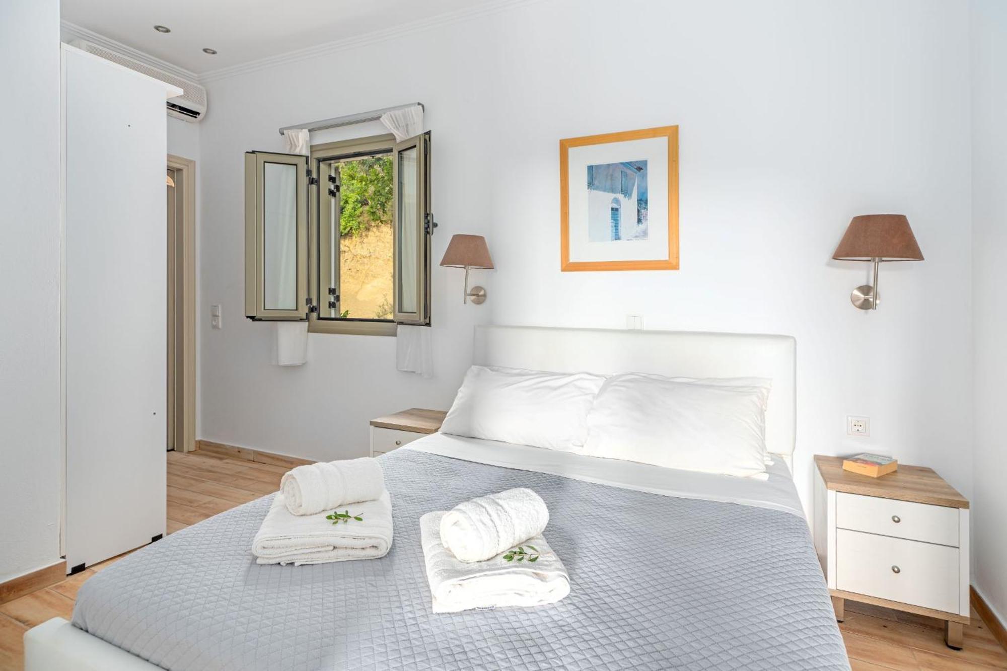 Kosyforema Villas Gialova Bilik gambar