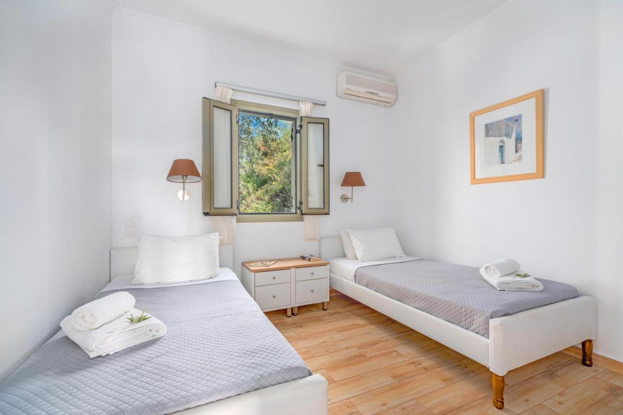 Kosyforema Villas Gialova Luaran gambar